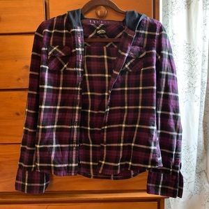 Vans | long sleeve flannel | size M